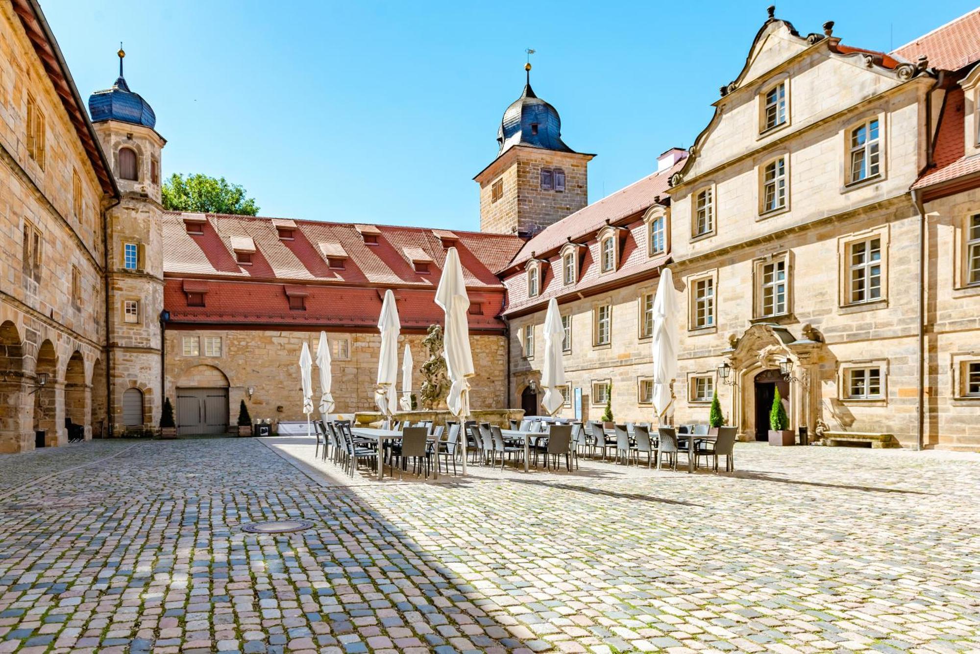 Schloss Thurnau Exteriör bild